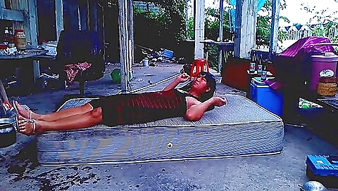 Amazing brunette has her ass covered with sweat and sweat pants