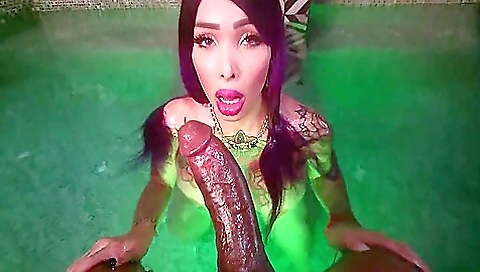 Tattooed chick is going to make her best movie with a black man